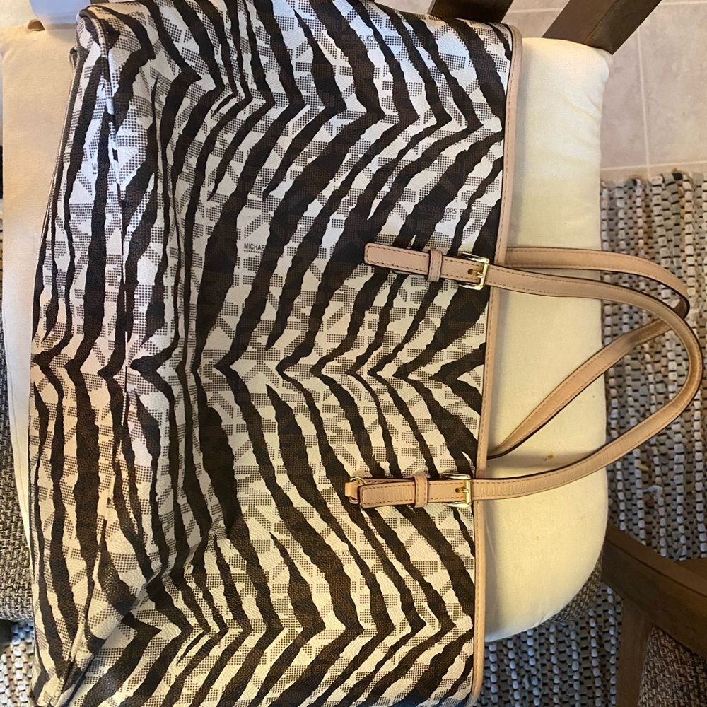 MICHAEL Michael Kors Zebra Stripe Tote with Tan Handles - Picture 2 of 4